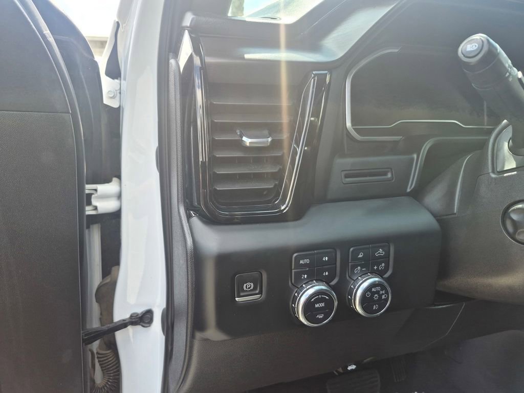 Used 2023 GMC Sierra 1500 AT4 w/ AT4 Premium Package image 12