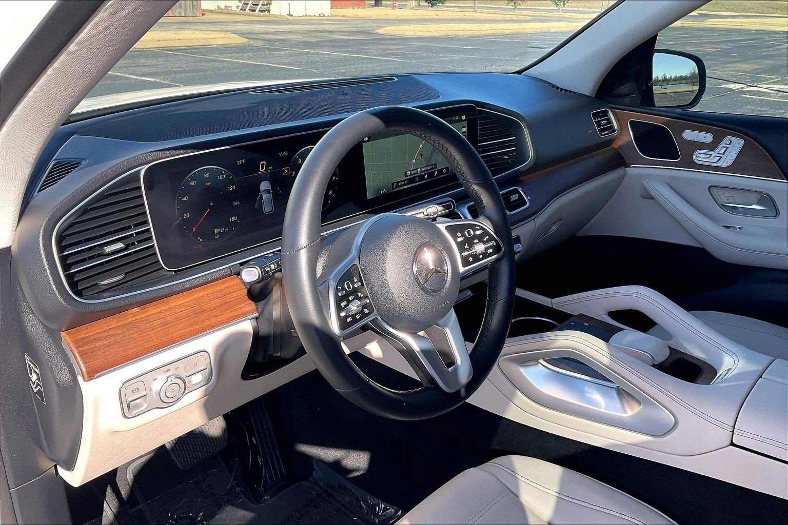 Used 2022 Mercedes-Benz GLE 350 image 15