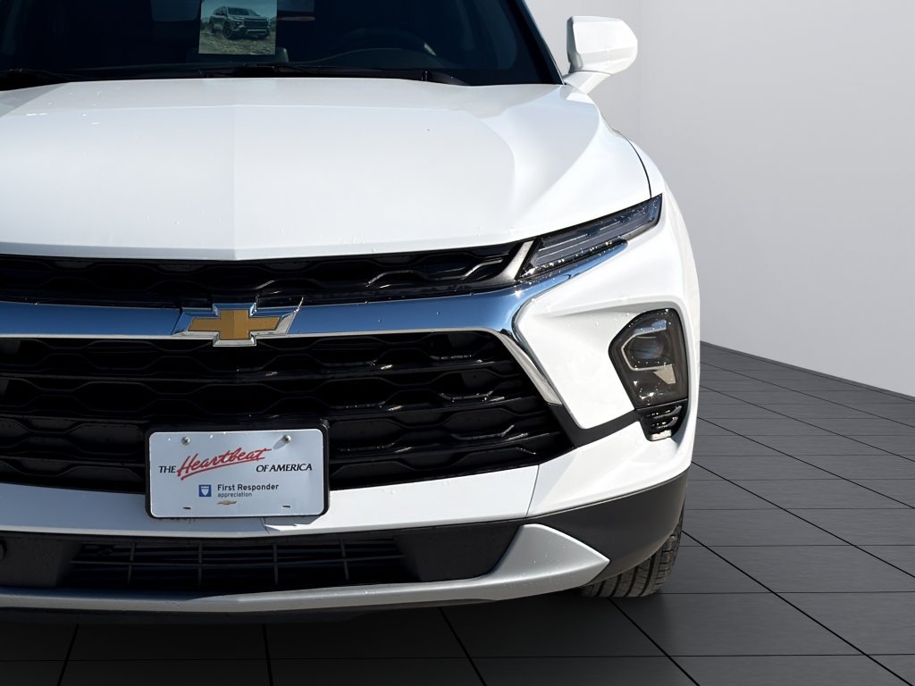 New 2026 Chevrolet Blazer LT w/ Convenience Package AWD/4WD image 12
