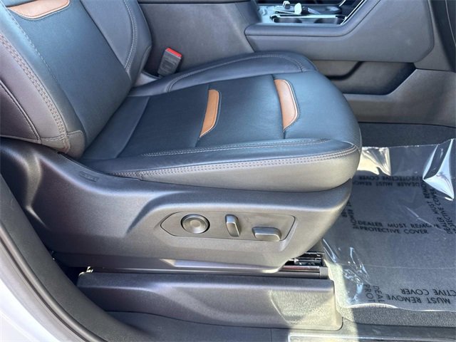 Used 2024 GMC Sierra 2500 AT4 w/ AT4 Premium Plus Package image 14