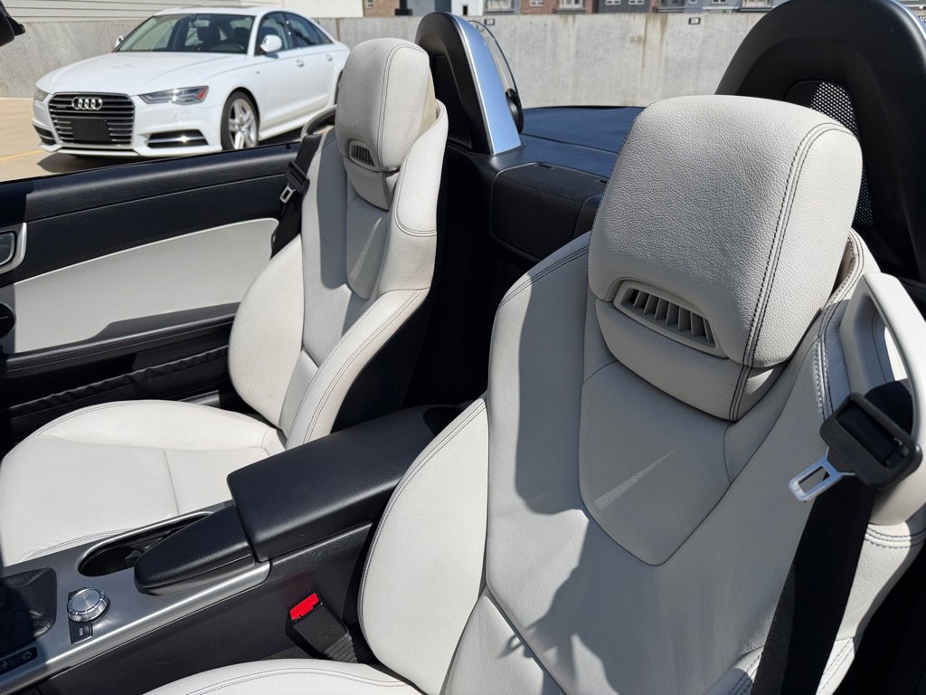 Used 2012 Mercedes-Benz SLK 350 image 14