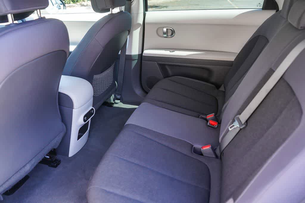 Used 2024 Hyundai Ioniq 5 SEL RWD image 17
