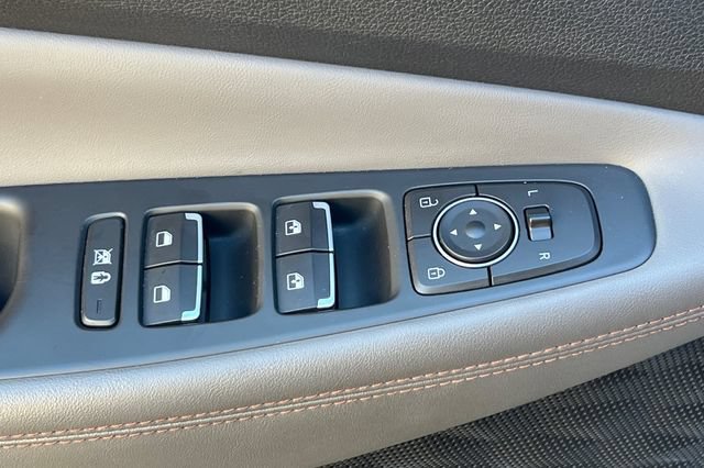 Used 2020 Hyundai Santa Fe Limited FWD image 14
