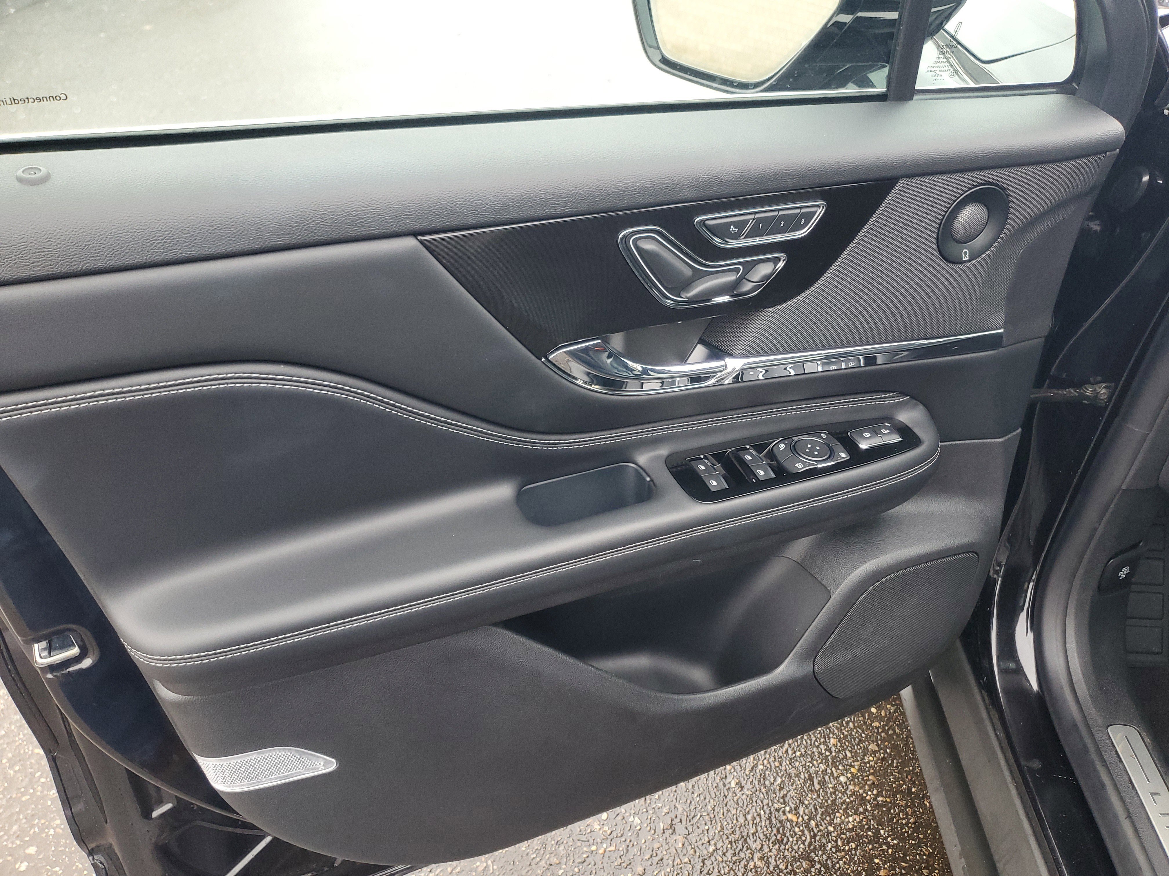 Certified 2021 Lincoln Corsair Grand Touring w/ Equipment Group 301A image 10