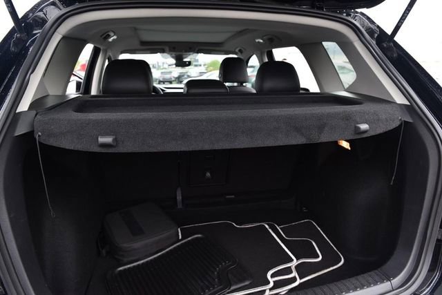 Certified 2023 Volkswagen Taos SE w/ Panoramic Sunroof Package image 24