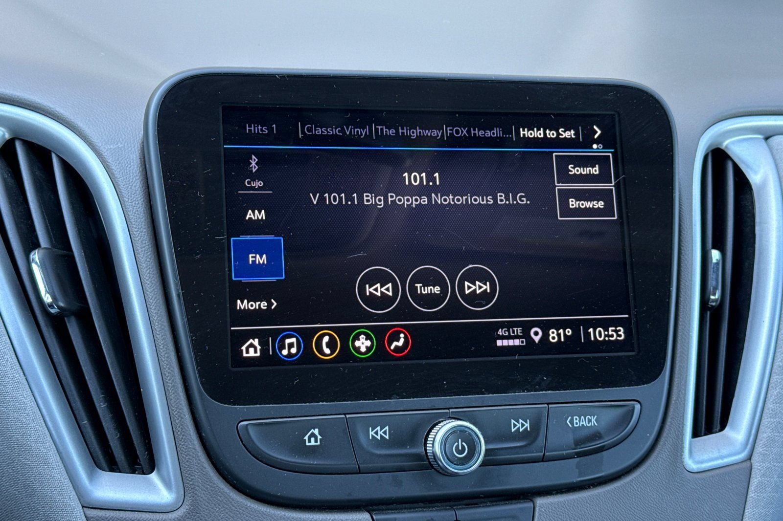 Used 2023 Chevrolet Malibu LT FWD image 23