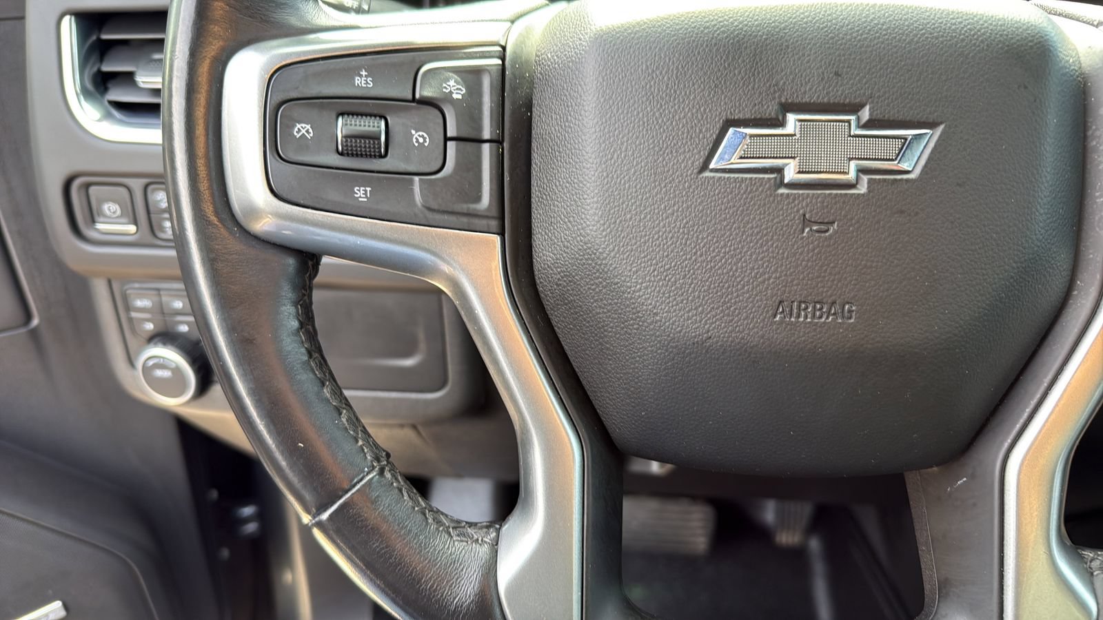 Used 2021 Chevrolet Tahoe Z71 AWD/4WD image 16