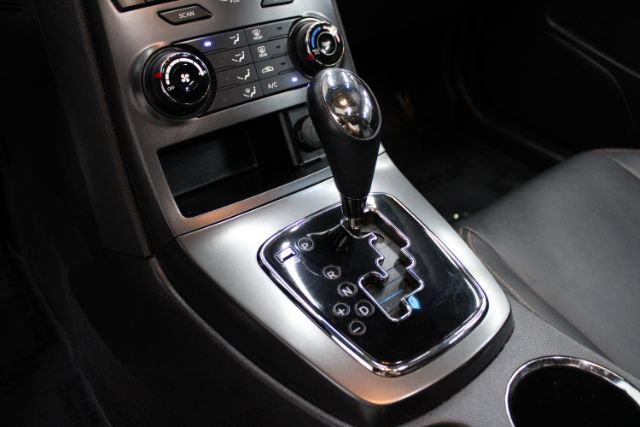 Used 2011 Hyundai Genesis 2.0T RWD image 20