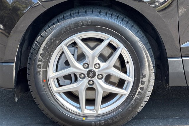 Used 2024 Ford Edge SEL image 32