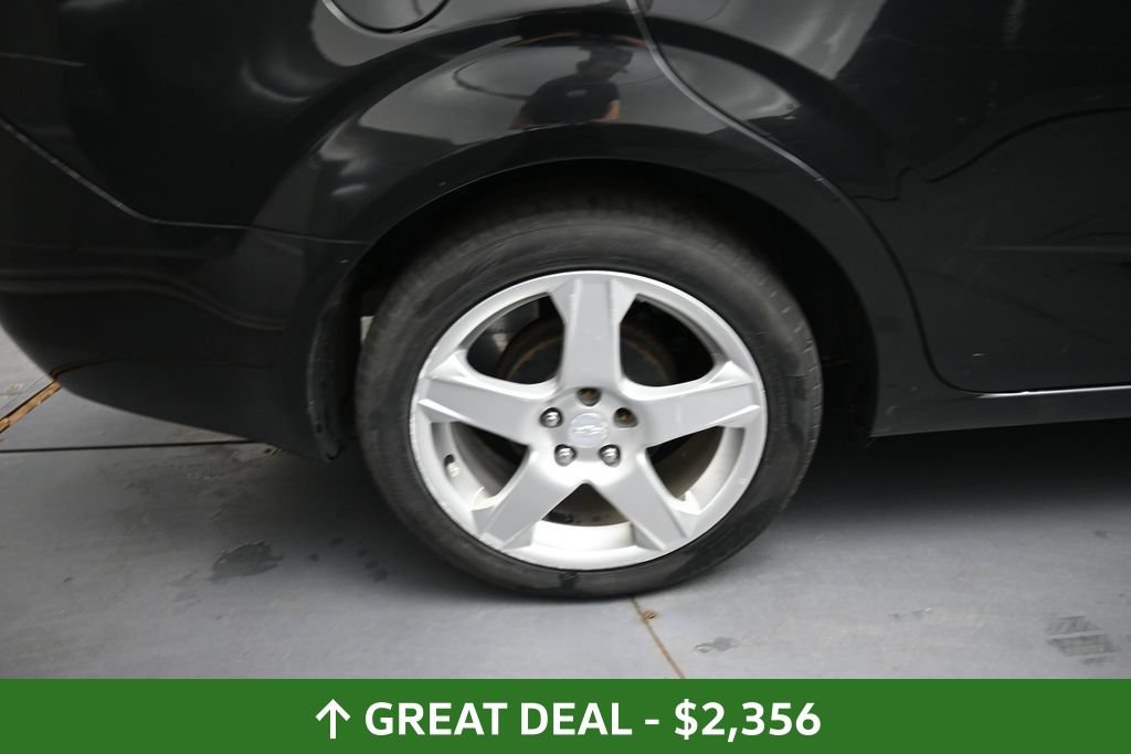 Used 2014 Chevrolet Sonic LTZ FWD image 16