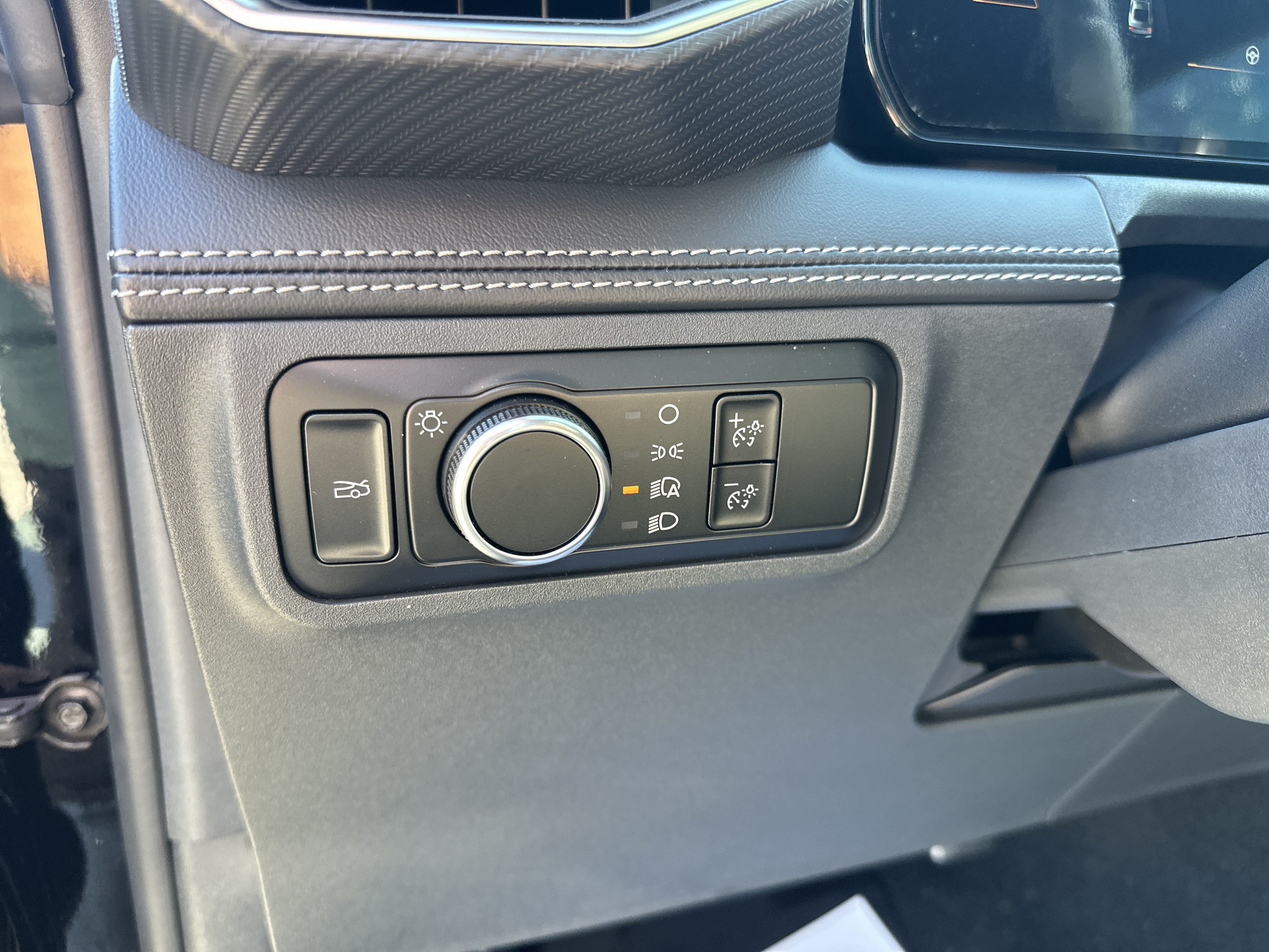 Used 2024 Ford Mustang GT Premium RWD image 14