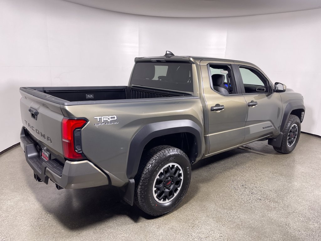 New 2026 Toyota Tacoma TRD Off-Road AWD/4WD image 3
