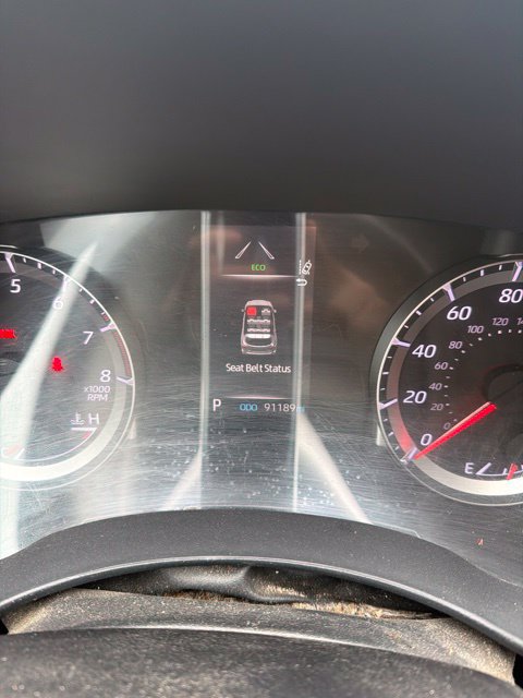 Used 2021 Toyota Highlander LE FWD image 5