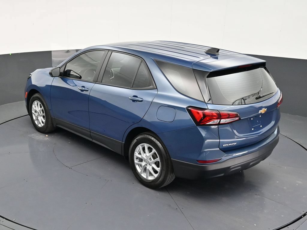 Used 2024 Chevrolet Equinox LS FWD image 15