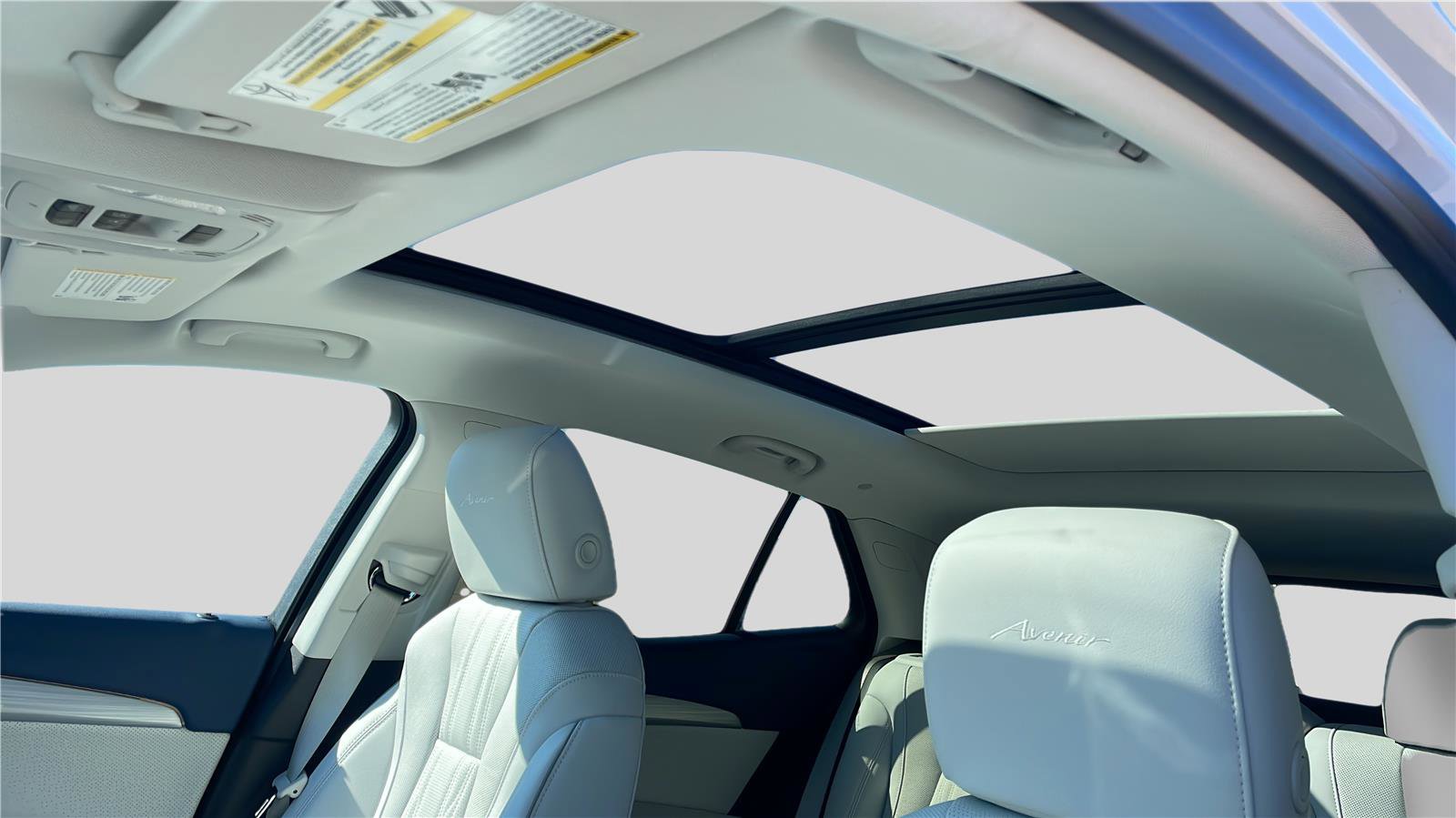 New 2026 Buick Envision Avenir image 15