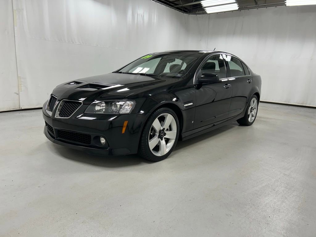 Used 2009 Pontiac G8 GT w/ Premium Package image 2