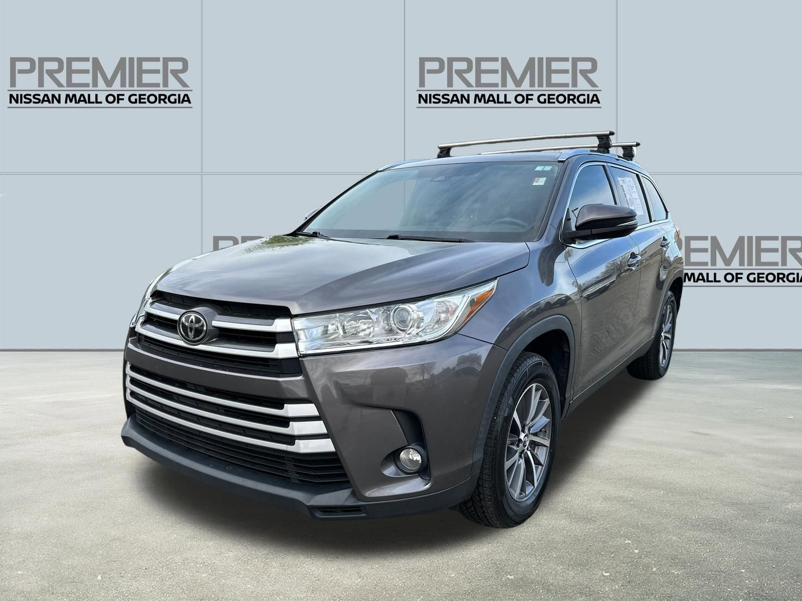 Used 2019 Toyota Highlander XLE