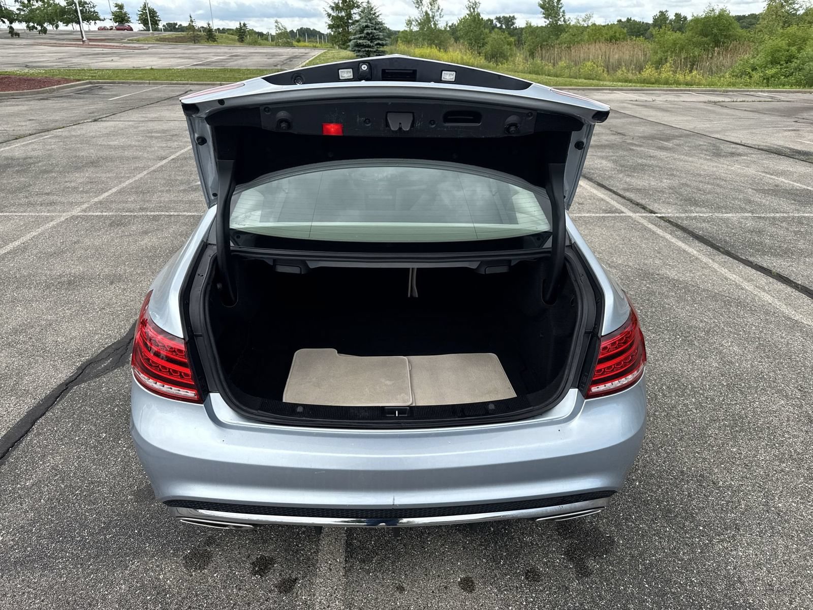 Used 2016 Mercedes-Benz E 400 4MATIC Coupe image 27