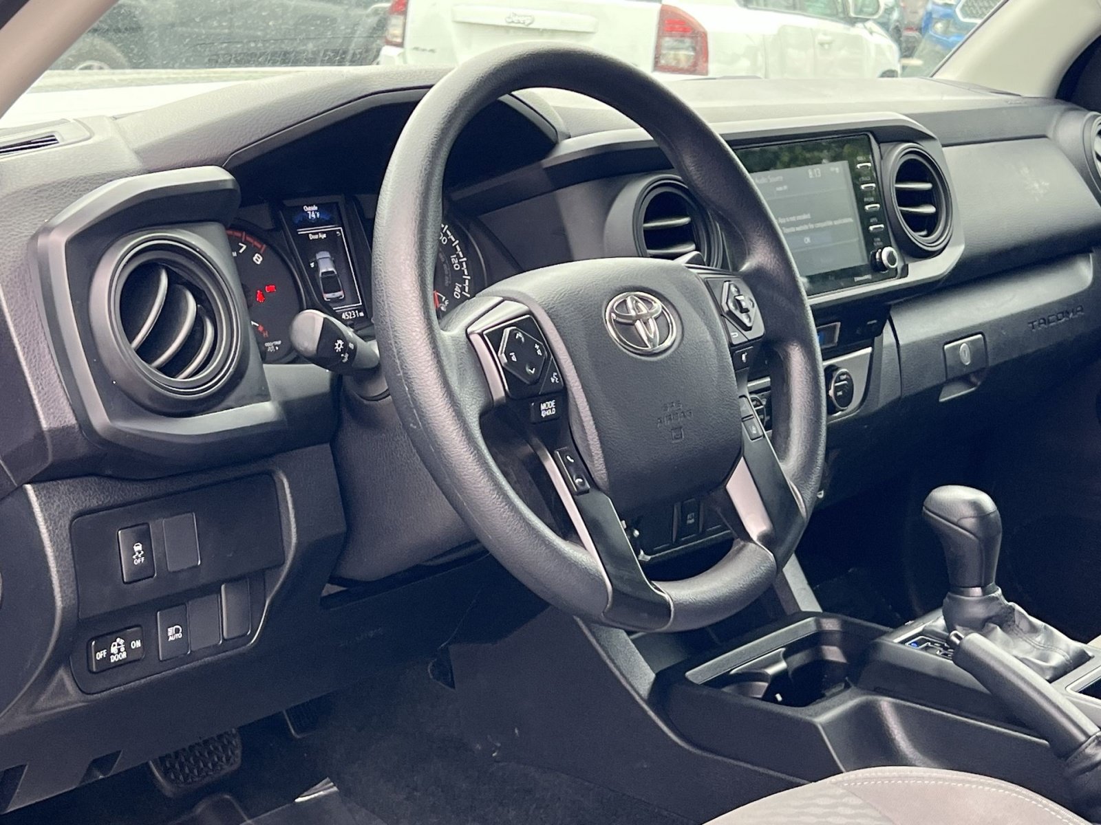 Used 2023 Toyota Tacoma SR AWD/4WD image 16