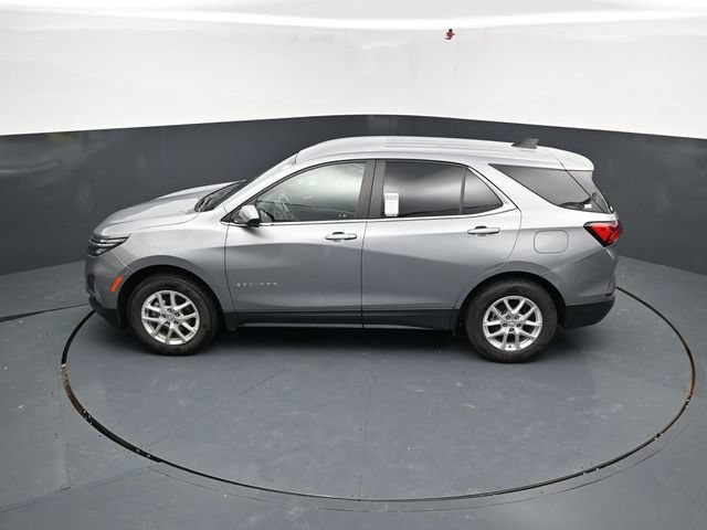 Used 2024 Chevrolet Equinox LT AWD/4WD image 45