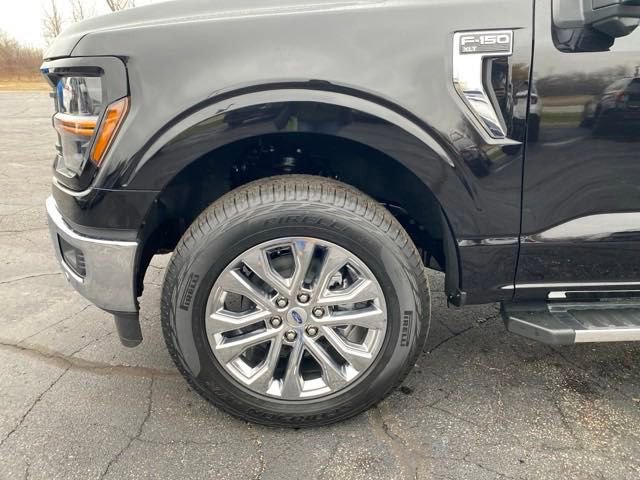 New 2024 Ford F150 XLT w/ Equipment Group 303A High image 18