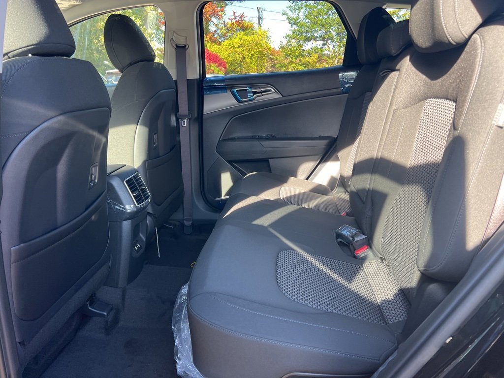 New 2026 Kia Sportage S image 12
