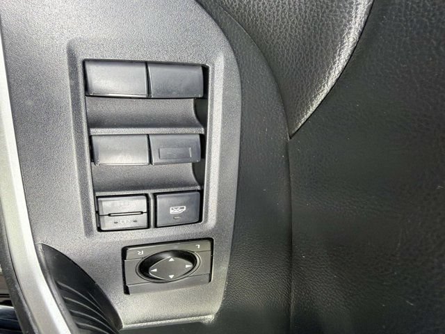 Certified 2020 Toyota RAV4 XLE w/ Convenience Package FWD image 8