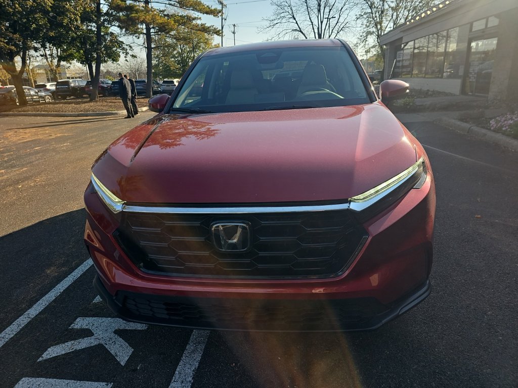 Used 2024 Honda CR-V EX image 3