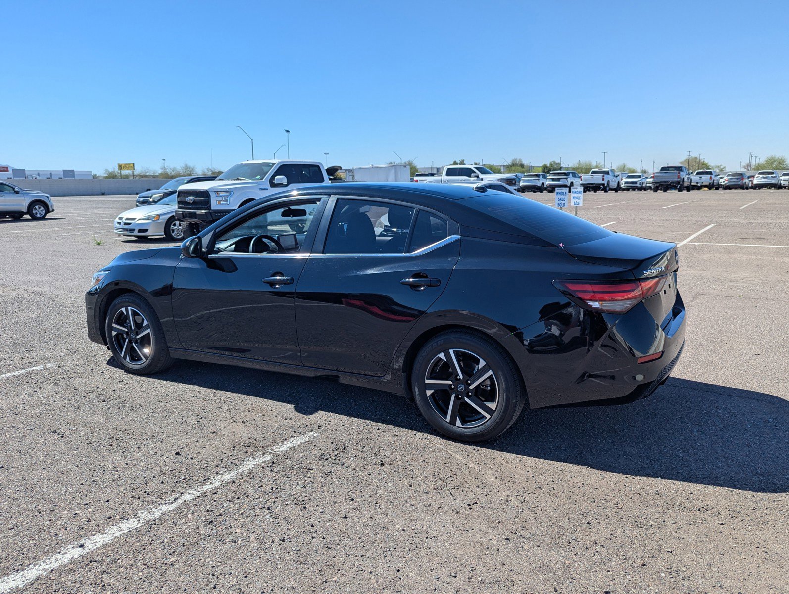 Used 2024 Nissan Sentra SV image 3