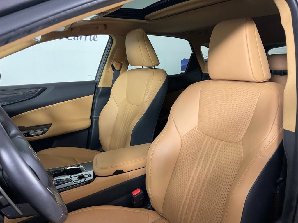 Used 2025 Lexus NX 250 FWD w/ Cold Area Package image 14