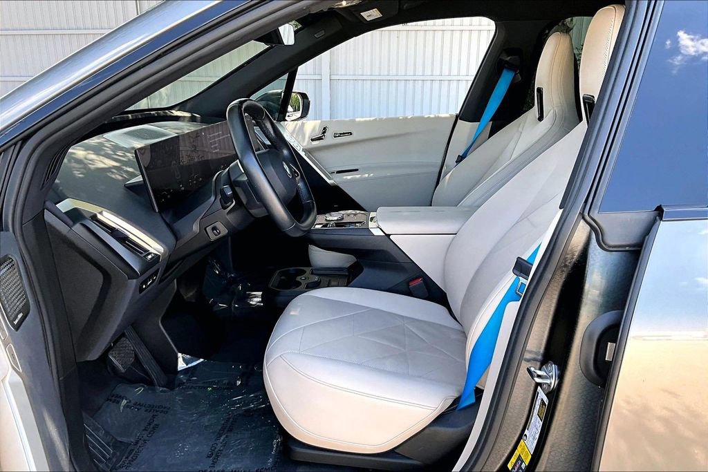 Used 2023 BMW iX M60 AWD/4WD image 21