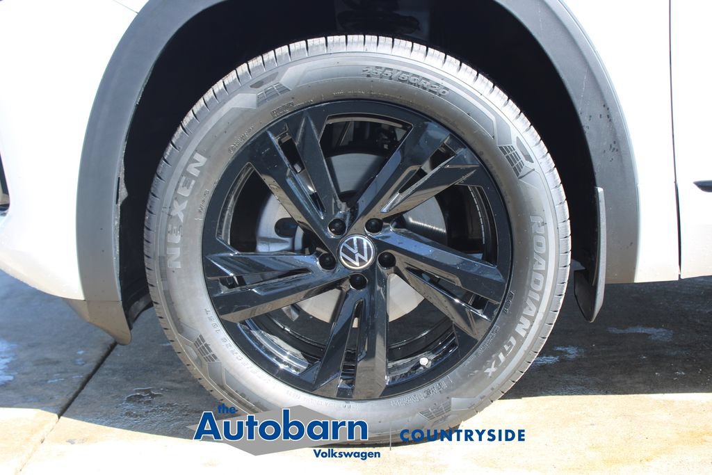 New 2026 Volkswagen Atlas Cross Sport SEL R-Line AWD/4WD image 23