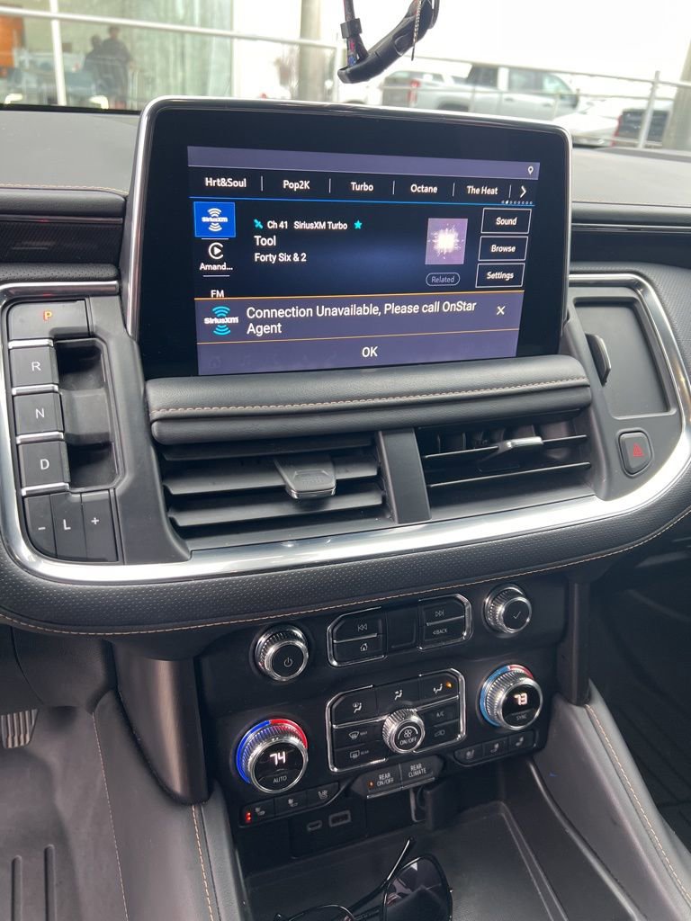 Used 2021 GMC Yukon AT4 w/ AT4 Premium Plus Package image 18