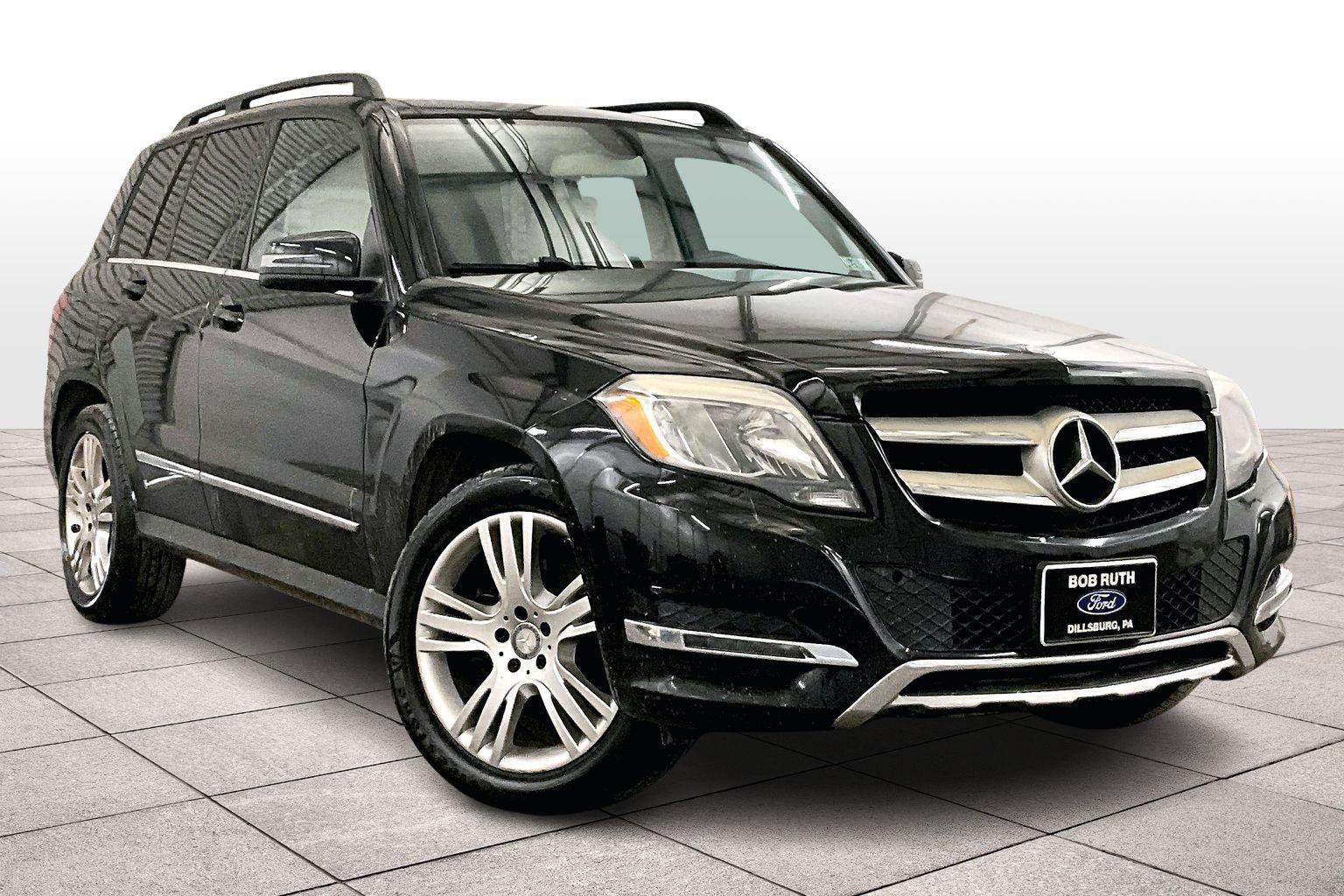 Used 2015 Mercedes-Benz GLK 350 4MATIC image 3