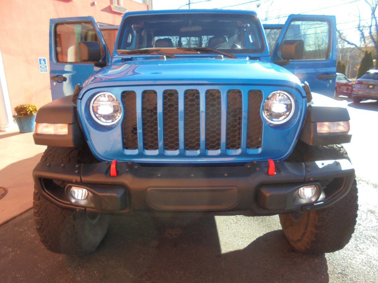 Used 2020 Jeep Gladiator Sport w/ Quick Order Package 24S image 3