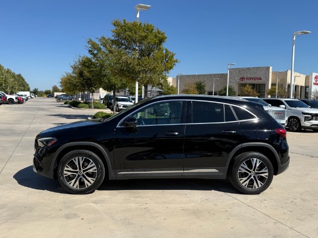 Used 2025 Mercedes-Benz GLA 250 image 8