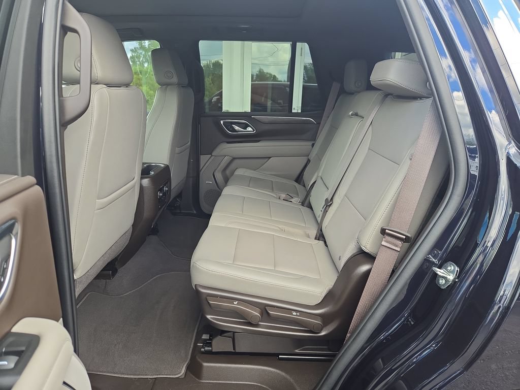Certified 2023 Chevrolet Tahoe LT AWD/4WD image 11