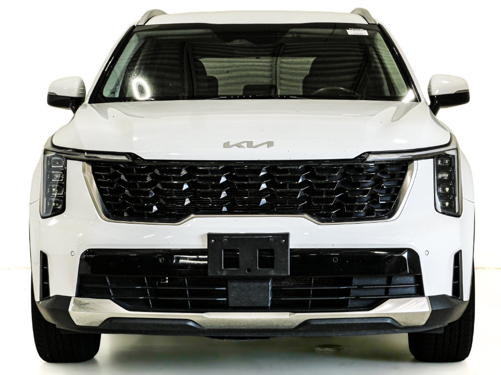 Used 2024 Kia Sorento S FWD image 2