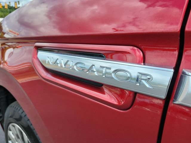 Used 2019 Lincoln Navigator Reserve w/ Cargo Package AWD/4WD image 31