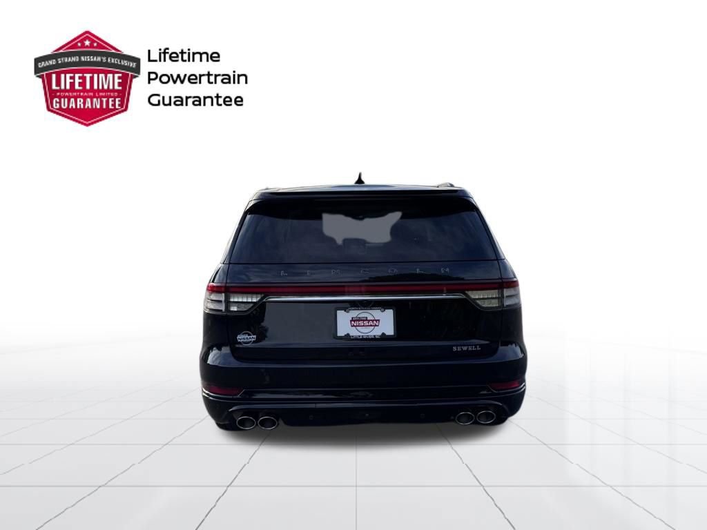 Used 2023 Lincoln Aviator Black Label w/ Jet Package image 4