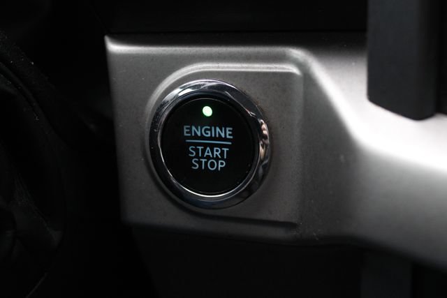 Used 2022 Ford F150 XLT w/ Equipment Group 302A High AWD/4WD image 15