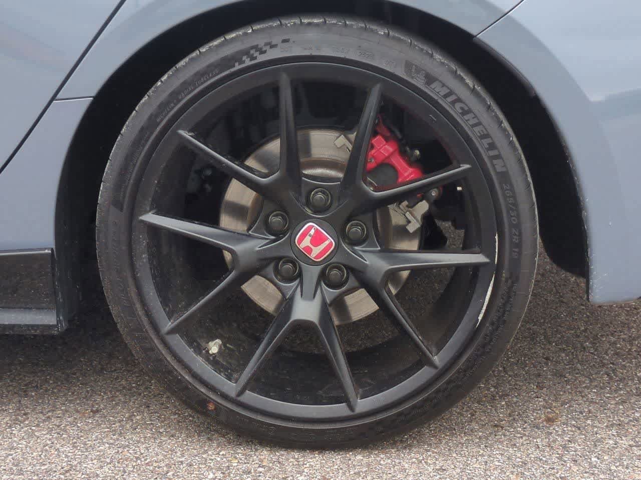 Used 2024 Honda Civic Type R image 13
