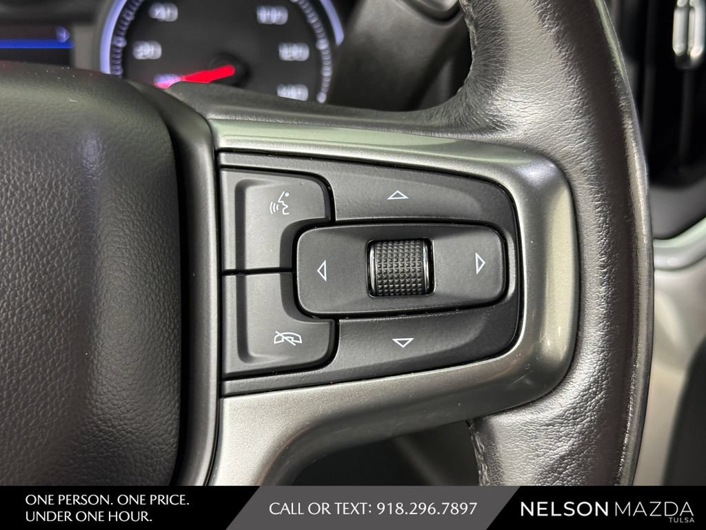 Used 2020 Chevrolet Silverado 1500 LT w/ Convenience Package AWD/4WD image 27
