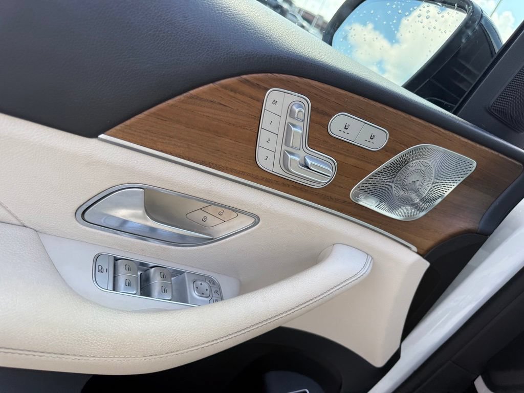 Used 2022 Mercedes-Benz GLE 350 4MATIC image 6