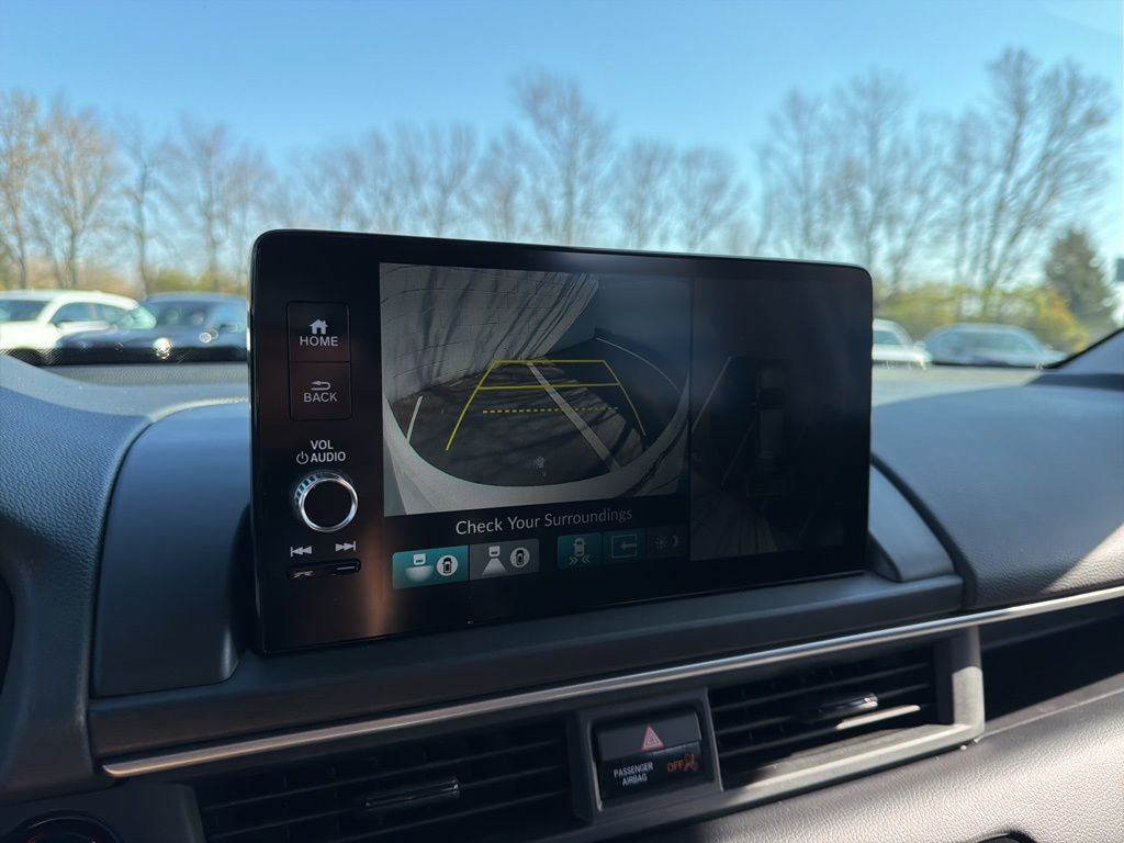 Certified 2023 Honda Pilot Elite image 32