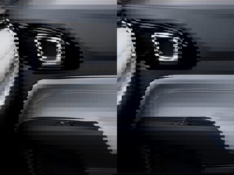 New 2026 Jeep Compass Limited image 25