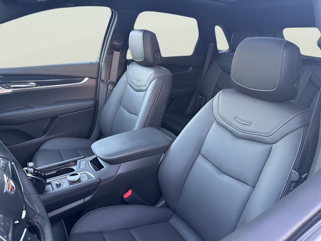 Certified 2025 Cadillac XT5 Premium Luxury w/ Technology Package image 14