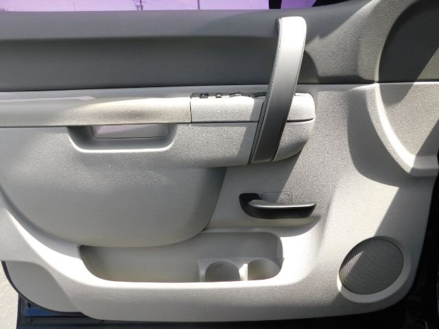 Used 2010 Chevrolet Silverado 1500 W/T image 11