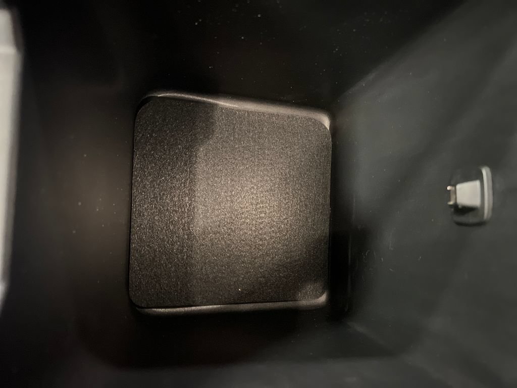 Used 2025 Jeep Grand Cherokee Limited w/ Black Appearance Package RWD image 28