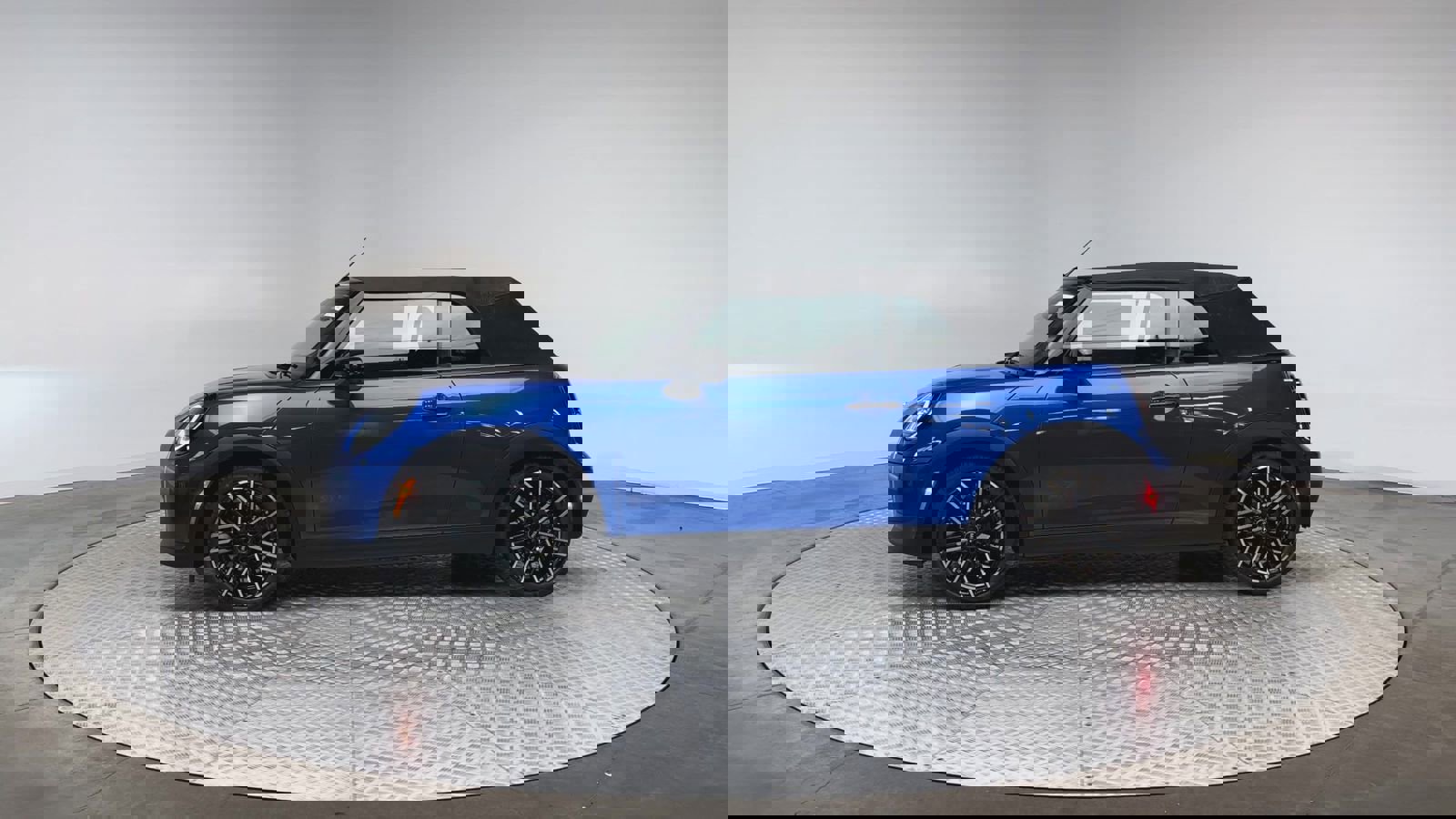 New 2026 MINI Cooper S image 5